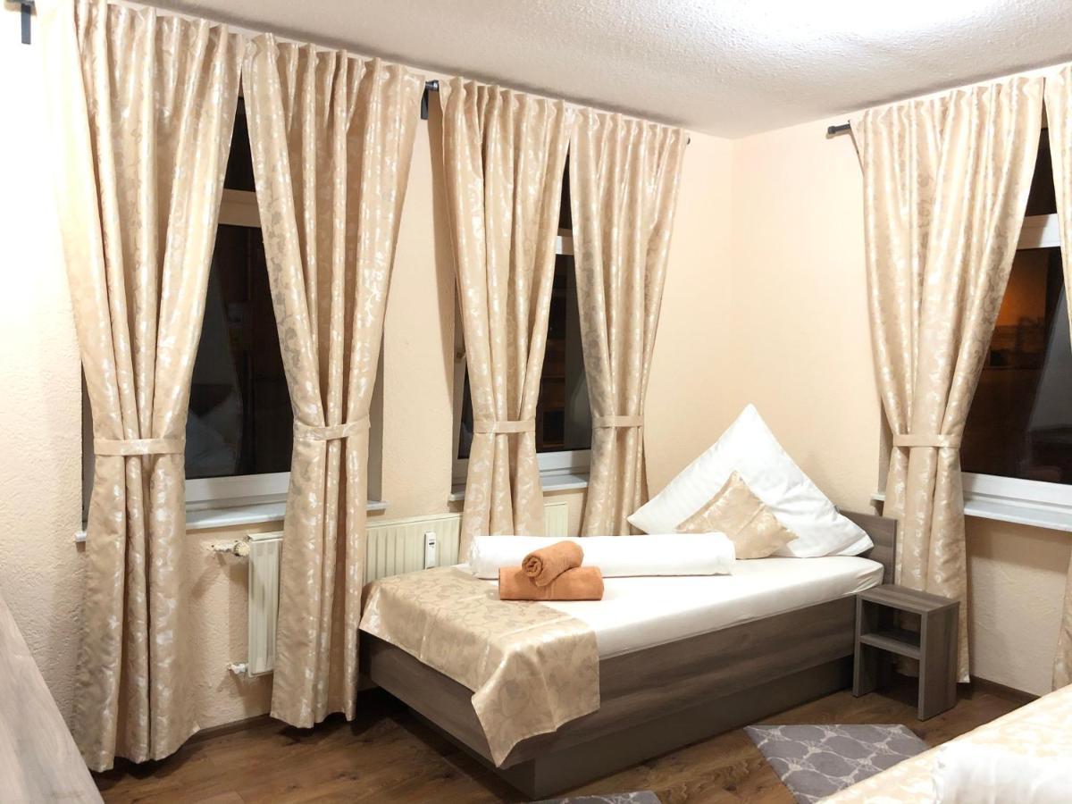 Pension Goldenes Vogtland Adorf Esterno foto