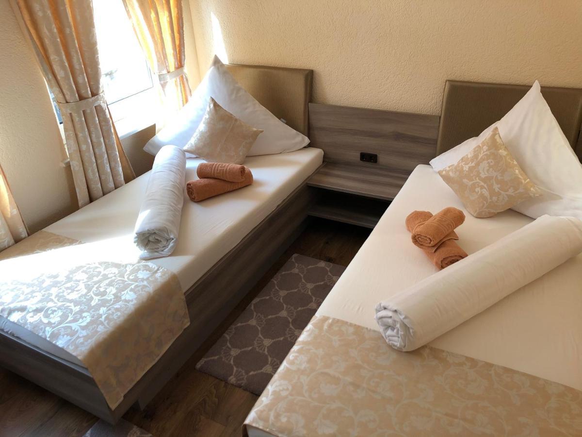 Pension Goldenes Vogtland Adorf Esterno foto