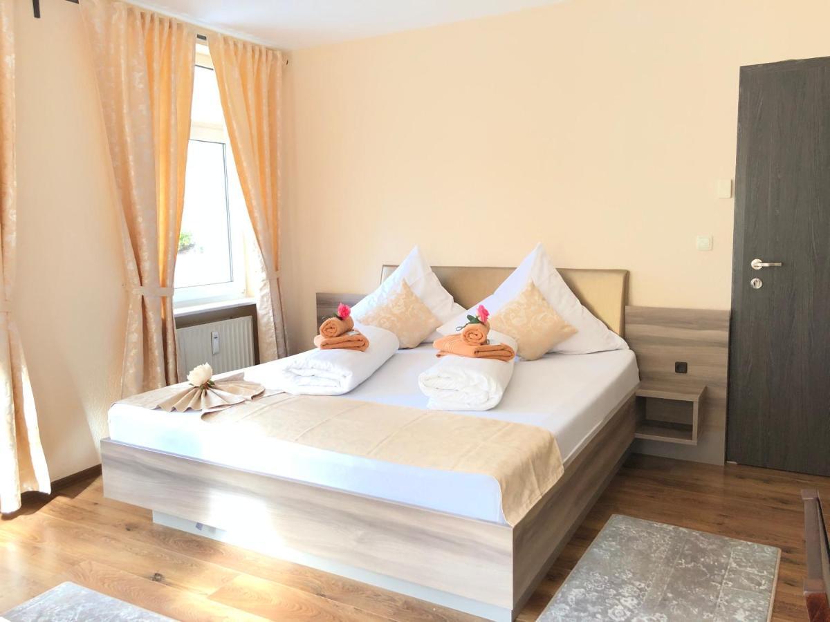 Pension Goldenes Vogtland Adorf Esterno foto